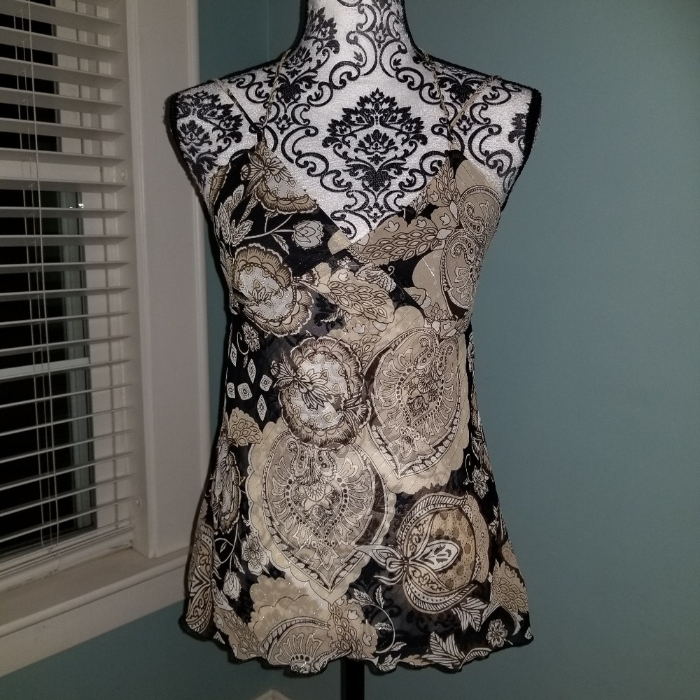 Sheer Tank - Picture 3 of 6